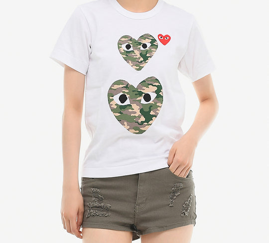 (WMNS) COMME des GARCONS PLAY Camouflage Double Heart Tee 'White' AZ-T245-051-1